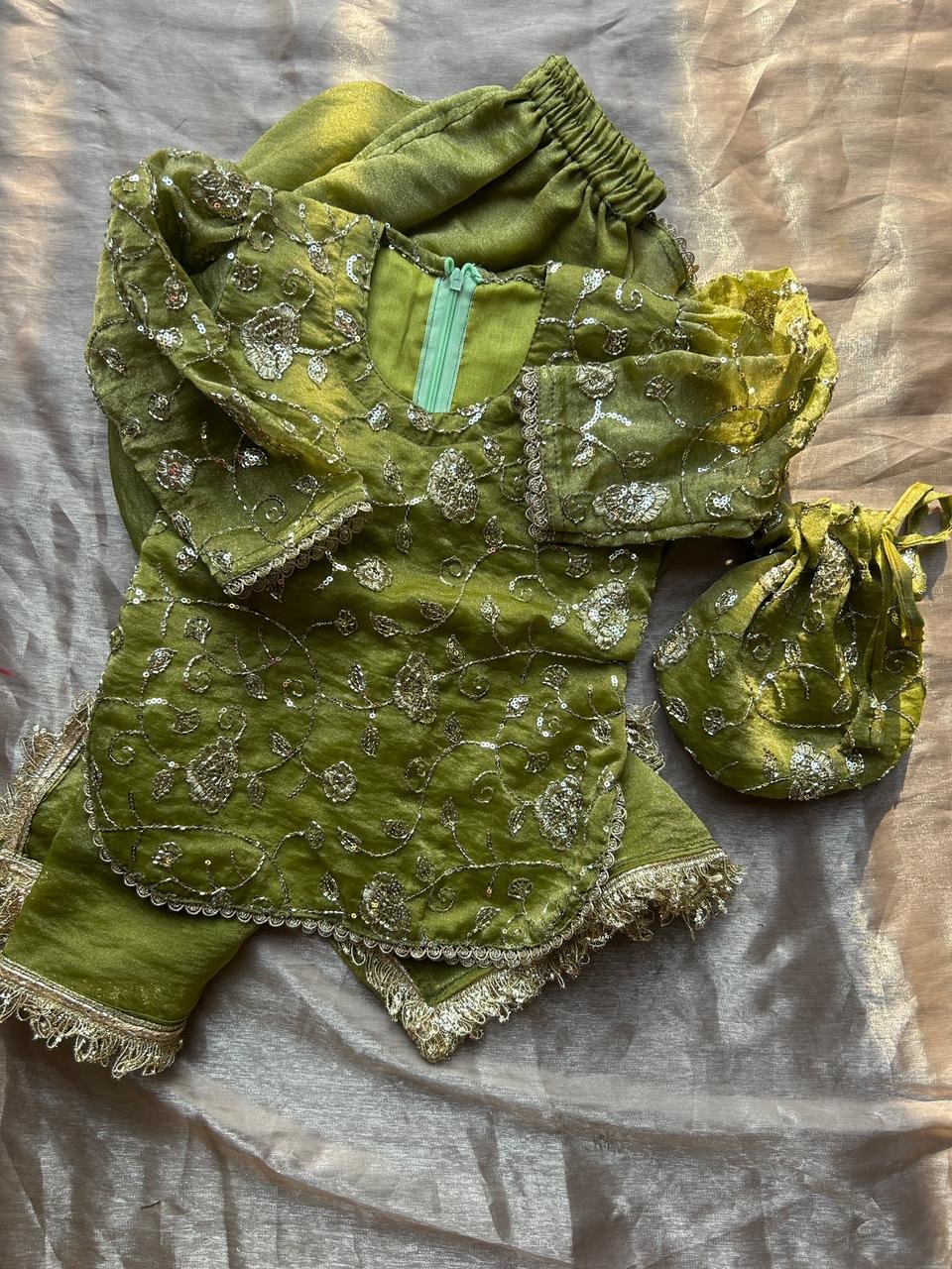 Zari set - Image 2